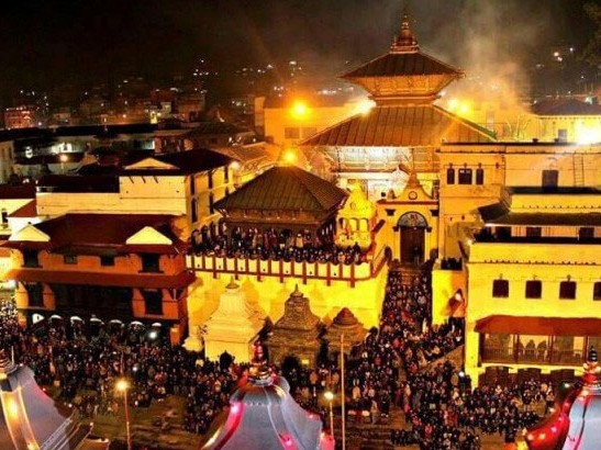 सोमबार रातभर पशुपतिनाथमा धनुर्मास पूजा